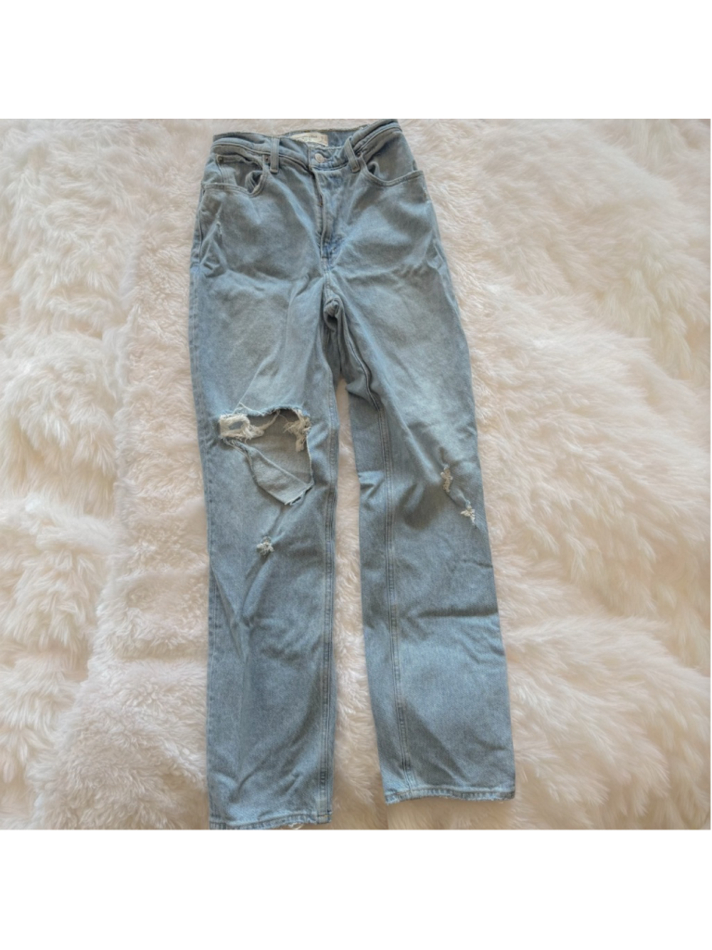 Abercrombie & Fitch Curve Love Ultra High Rise Ankle Straight Jeans - Picture 2 of 5
